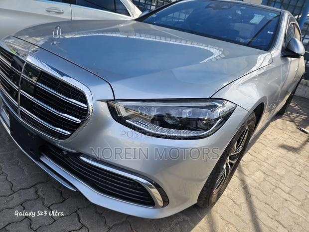2022 Mercedes-Benz S-Class in Silver: The Ultimate Luxury Experience