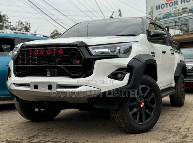 2017 Toyota Hilux in White: Powerful and Stylish Pickup