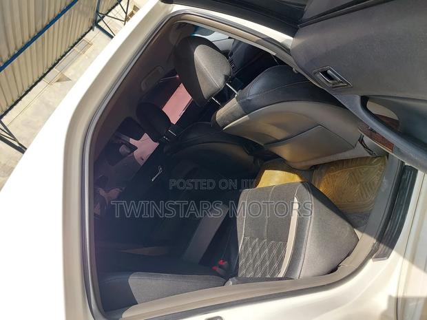 2014 Toyota Mark X 2.5 RWD - White Executive Sedan
