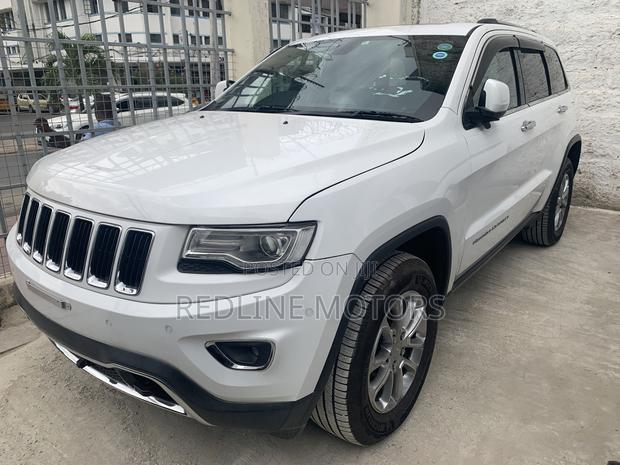 2016 Jeep Grand Cherokee Limited 4dr 4x2 - Off-white Edition SUV