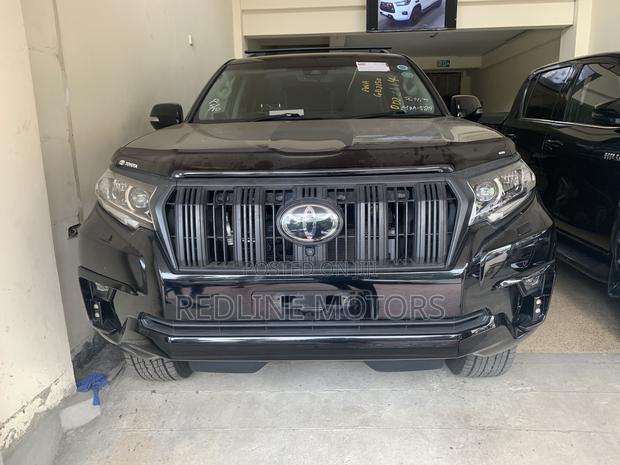 Matt Black 2017 Toyota Land Cruiser Prado 2.8D - Pre-Owned