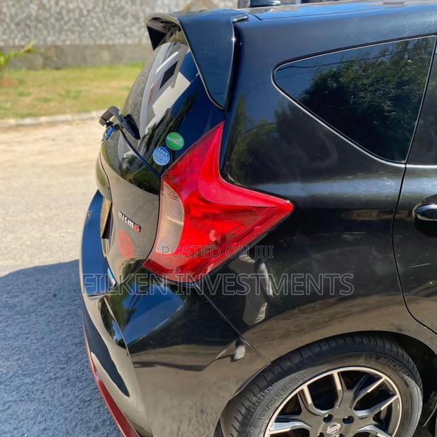 Sleek 2016 Nissan Note 1.2 Petrol in Black: A Smart Choice