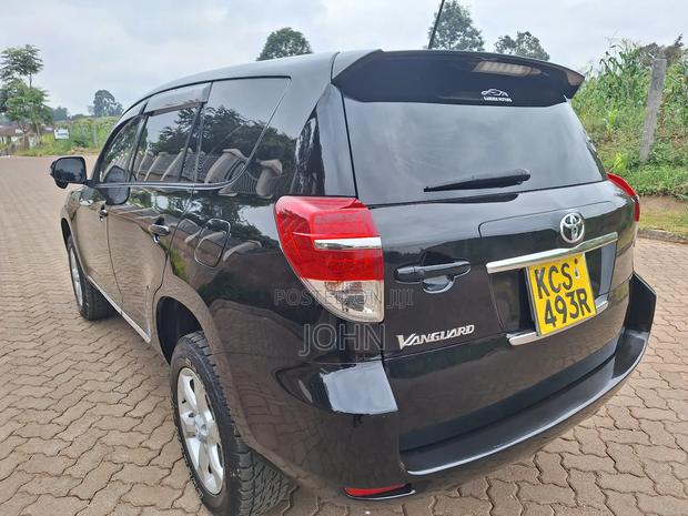 Black 2011 Toyota Vanguard - Used and Ready to Roll