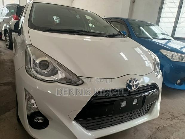 Toyota Aqua 2018 White