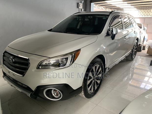 2017 Subaru Outback 2.5i Limited AWD - Pearl
