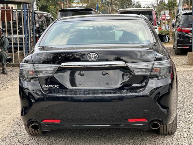 2017 Toyota Mark X 2.5 RWD - Premium Black Sedan