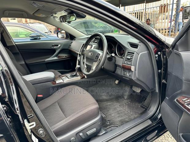 2017 Toyota Mark X 2.5 RWD - Premium Black Sedan