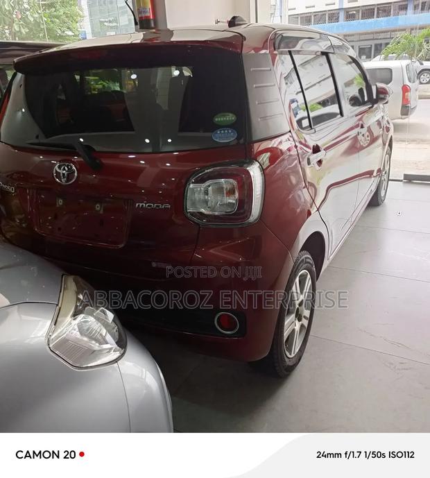 Burgundy 2017 Toyota Passo 1.0L Front-Wheel Drive