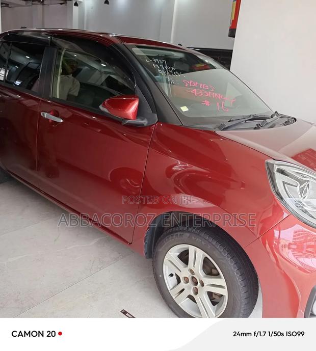 Burgundy 2017 Toyota Passo 1.0L Front-Wheel Drive