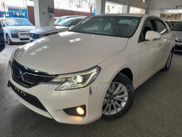 2017 Toyota Mark X 2.5 RWD Pearl - Astonishing Luxury Sedan