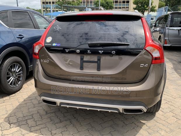 2017 Brown Volvo V60 - Sophisticated Wagon with Power