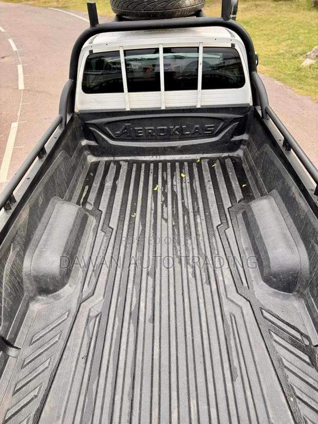2015 Toyota Hilux in White - Efficient and Robust