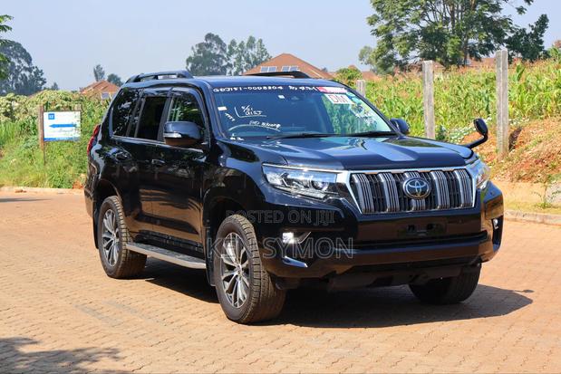 2019 Toyota Land Cruiser Prado 2.8D Black - Off-Road Edition