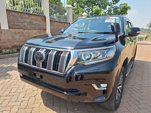 2019 Black Toyota Land Cruiser Prado 2.8 SUV available
