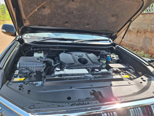 2019 Black Toyota Land Cruiser Prado 2.8 SUV available