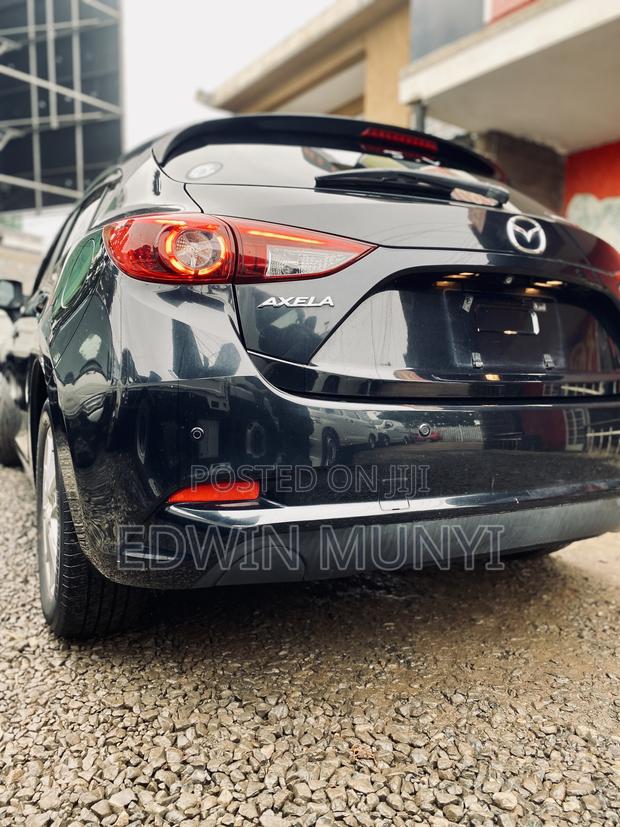 2017 Mazda Axela in Black: Elegant and Powerful