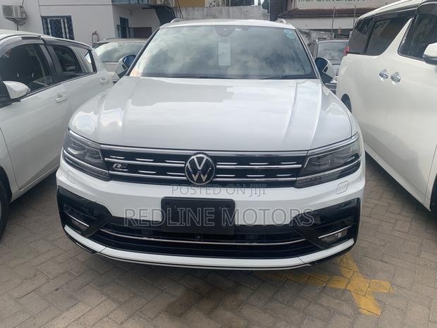2017 Volkswagen Tiguan 2.0T S AWD 4MOTION - White Off