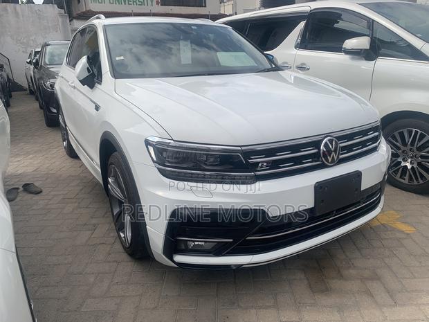 2017 Volkswagen Tiguan 2.0T S AWD 4MOTION - White Off