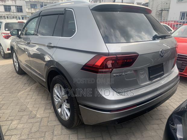 Gray 2.0T Volkswagen Tiguan Sport AWD 4MOTION (2017 Model)