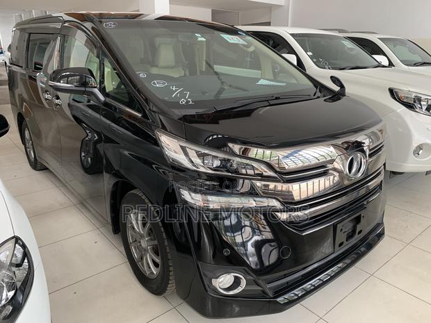 Matt Black Toyota Vellfire 2017 - Unparalleled Style and Comfort