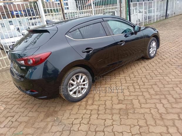 Mazda Axela 2018 Black: Experience the Drive in Style