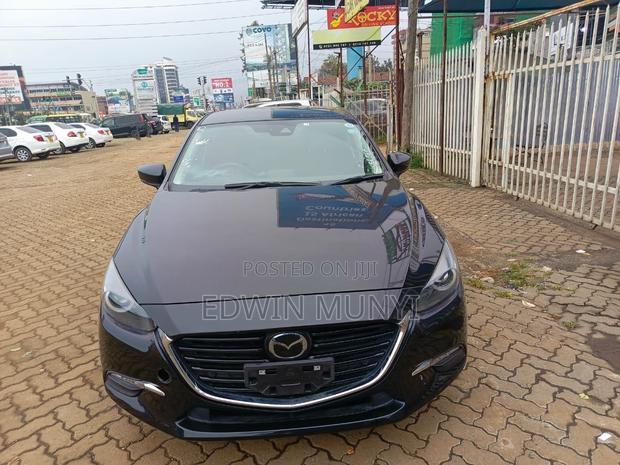 Mazda Axela 2018 Black: Experience the Drive in Style