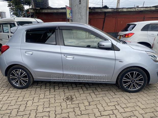 2017 Mitsubishi Mirage ES Silver - Premium Compact Car