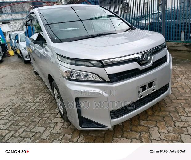 2017 Toyota Voxy Silver: Spacious, Stylish, and Reliable MPV