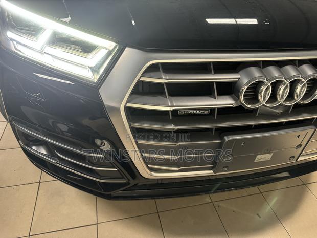 New 2018 Audi Q5 Black: A Suite of Performance