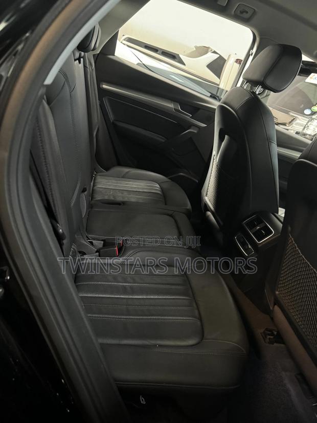 New 2018 Audi Q5 Black: A Suite of Performance