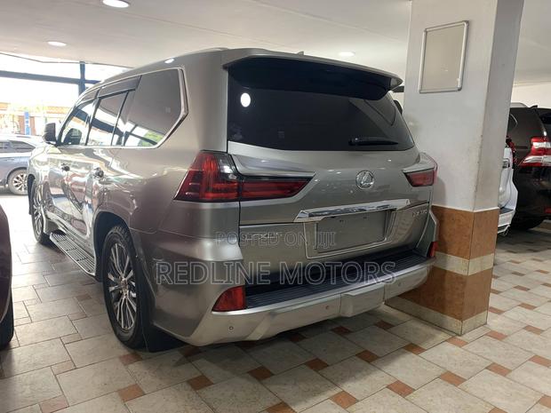 Used 2018 Lexus LX 570 AWD Silver - All-Wheel Drive