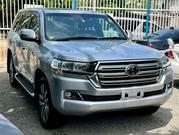 2018 Land Cruiser 4.6 V8 ZX Silver - Luxury 4x4 for Off-Road Exploration for sale