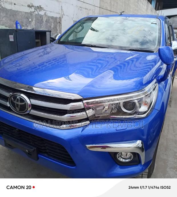 2017 Toyota Hilux Blue: Powerful & Efficient Pickup Truck