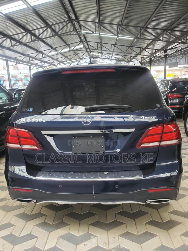 Luxurious 2017 Mercedes-Benz GLE 350d 4MATIC Blue SUV