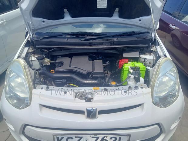 2013 Toyota Passo 1.0 AWD White - Affordable and Efficient