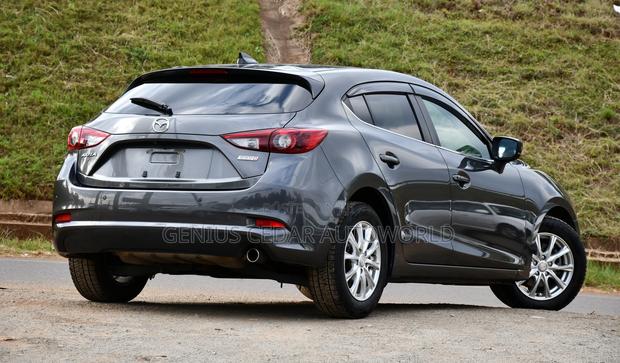 Pre-Owned 2017 Mazda Axela Gray Hatchback