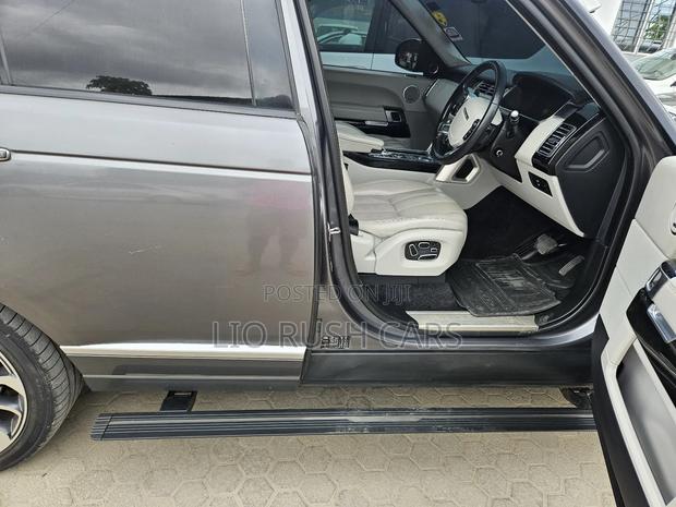 Gray 2015 Land Rover Range Rover Vogue available