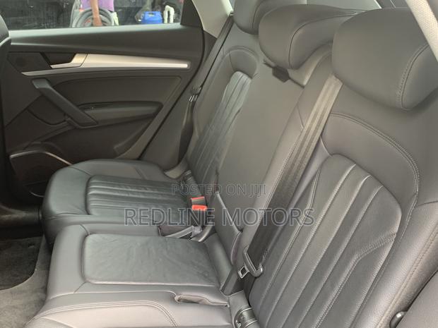 Matt Black Audi Q7 3.0T Premium AWD quattro 2017