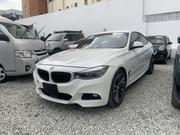 2017 BMW 320i RWD Sedan - White 3 Series for sale