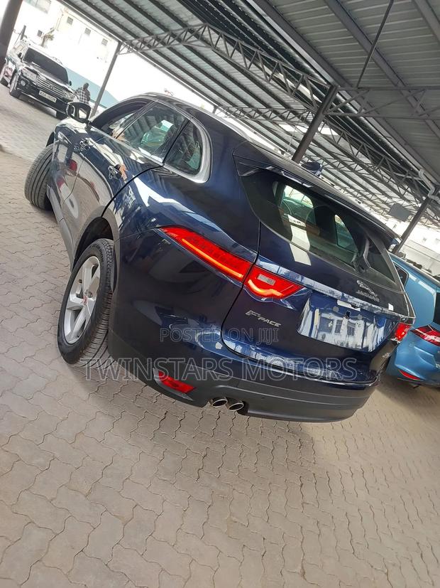 2017 Jaguar F-Pace 20d - Blue - Executive Package