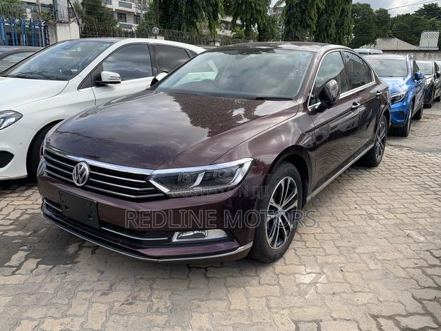 2017 Volkswagen Passat Burgundy: Luxury and Performance Combined
