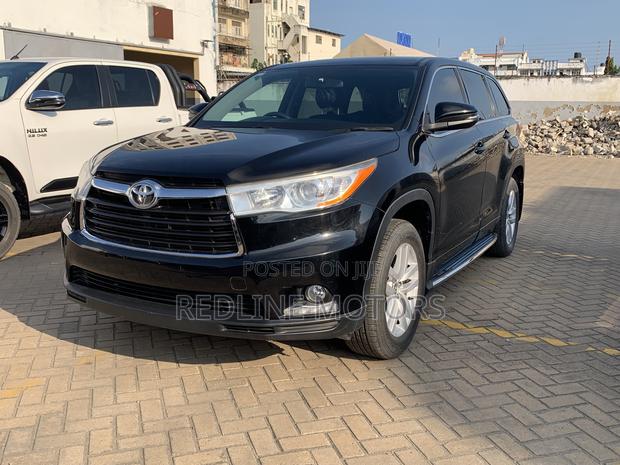 Matt Black 2016 Toyota Kluger Available