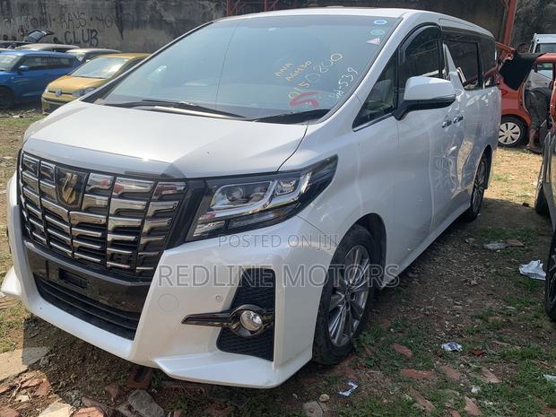 2017 Toyota Alphard Pearl - Quality MPV at a Great Price