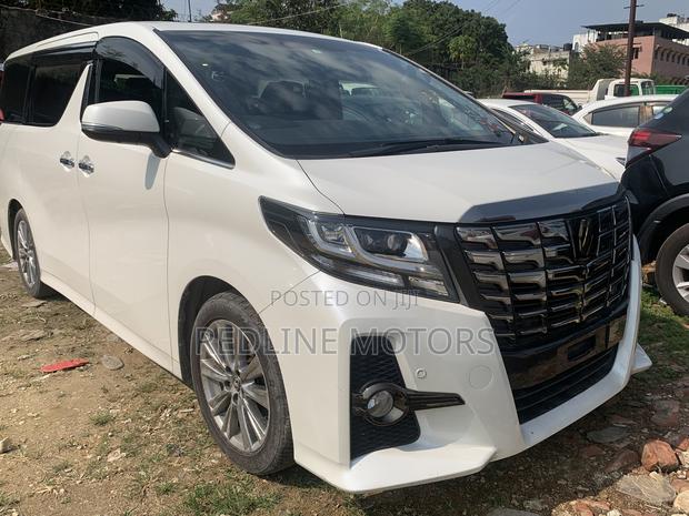 2017 Toyota Alphard Pearl - Quality MPV at a Great Price