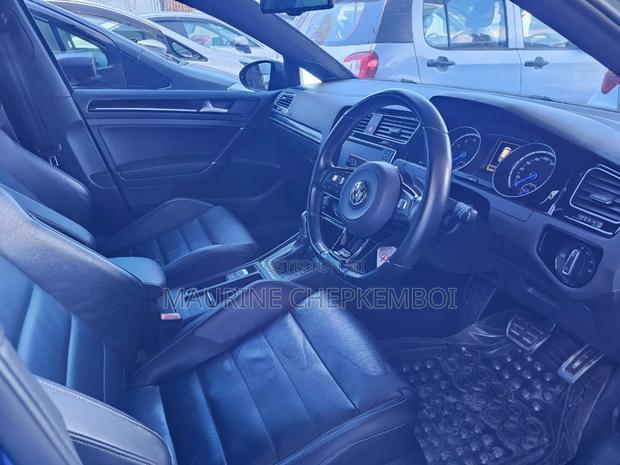 2016 Volkswagen Golf R 4-Door in Blue - High-Performance Car