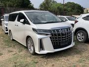 2018 White Toyota Alphard: Power and Sophistication for sale