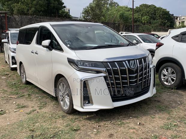 2018 White Toyota Alphard: Power and Sophistication