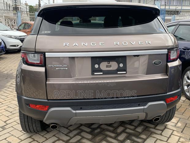 2017 Land Rover Range Rover Evoque HSE 4x4 Gold - Luxury 5-Door SUV