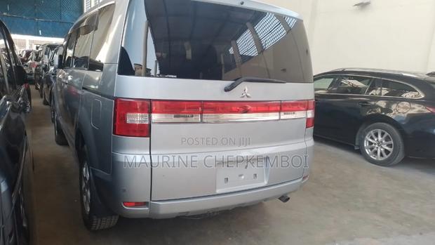 2017 Mitsubishi Delica Silver - Off-Roading and Comfort Combined