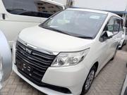 8-Seater 2017 Toyota Noah 2.0 FWD in White: Affordable Luxury and Comfort for sale